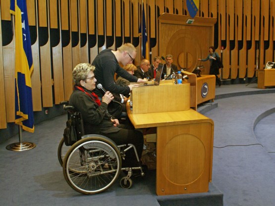 Заједничка комисија за људска права Парламентарне скупштине БиХ одржала тематску сједницу поводом Међународног дана лица с инвалидитетом